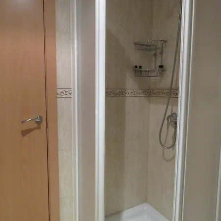 Hotel Alain Silla