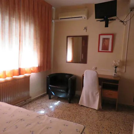 Alain Hotel 2*