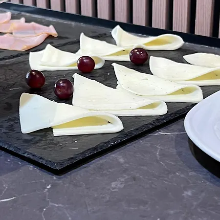 Hotel Alain Silla
