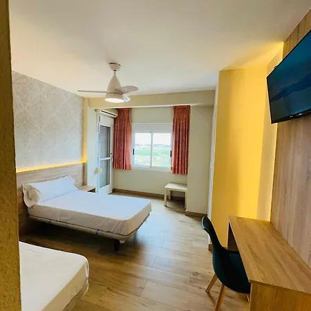 Alain Hotel 2*